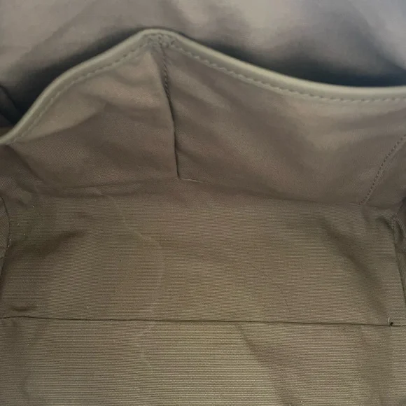 Authentic Tory Burch Satchel - Picture 10 of 14